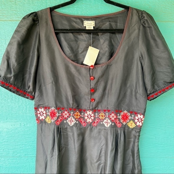 ANTHROPOLOGIE BLACK SILK GOTH EMPIRE WAIST EMBROIDERED DRESS SIZE LARGE NWOT - Picture 6 of 11